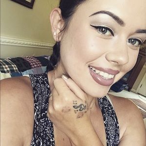 Meet your Posher, Jodi